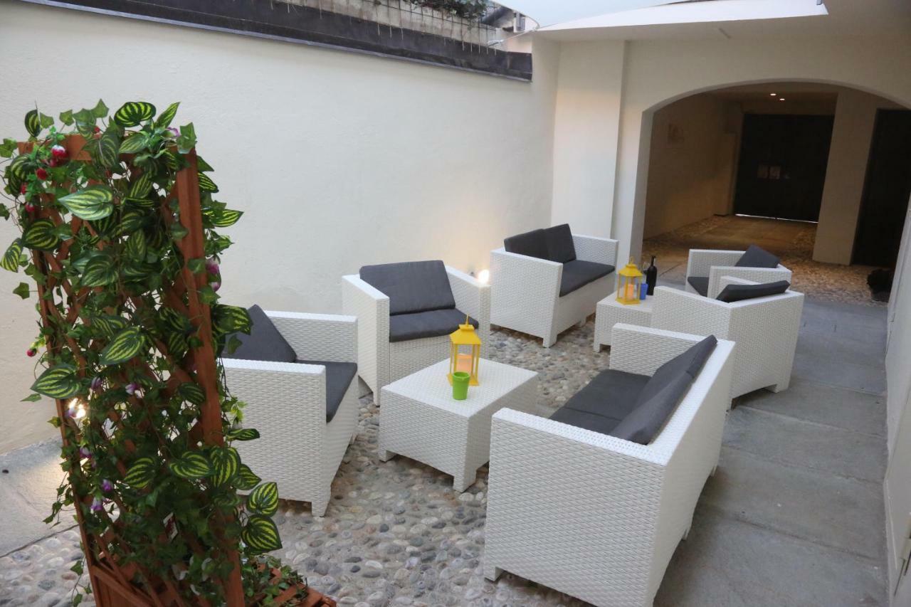 Trifulhouse Holiday Apartments Alba  Exterior foto